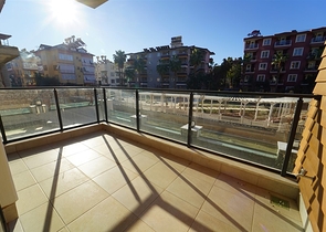 جانب شاطئ كليوباترا - شقة غرفتين وصالة - مجمع فاخر - مركز مدينة الانيا 