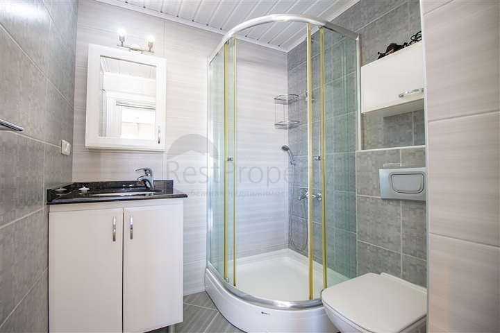 اطلالة بحر - دوبلكس 3 غرف وصالة مفروشة -في محمودلار/ الانيا 