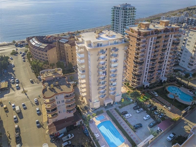 اطلالة بحر - دوبلكس 3 غرف وصالة مفروشة -في محمودلار/ الانيا 