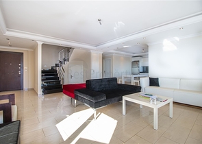 اطلالة بحر - دوبلكس 3 غرف وصالة مفروشة -في محمودلار/ الانيا 