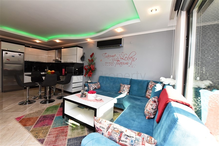 مجمع فاخر - شقة غرفتين وصالة مفروشة -في اوبا / الانيا