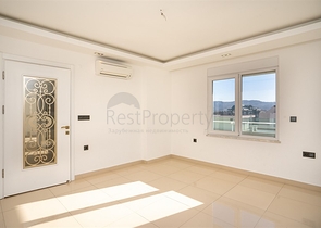 اطلالة بحر - دوبلكس واسعة 3 غرف وصالة -ضمن مجمع سكني -في محمودلار / الانيا 