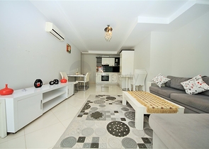 عقارات اوبا - شقة غرفتين وصالة ضمن مجمع حديث -قريب من البحر - في اوبا / الانيا 