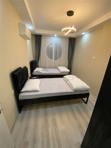 شقة غرفتين وصالة مفروشة -مجمع حديث -في محمودلار/ الانيا 