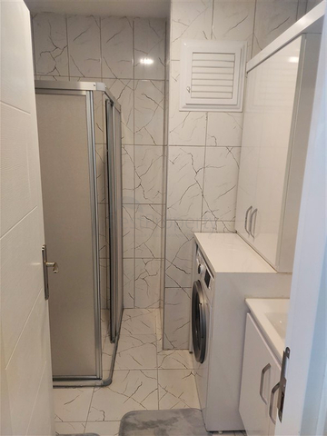 شقة غرفتين وصالة مفروشة -مجمع حديث -في محمودلار/ الانيا 