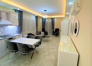 شقة غرفتين وصالة مفروشة -مجمع حديث -في محمودلار/ الانيا 