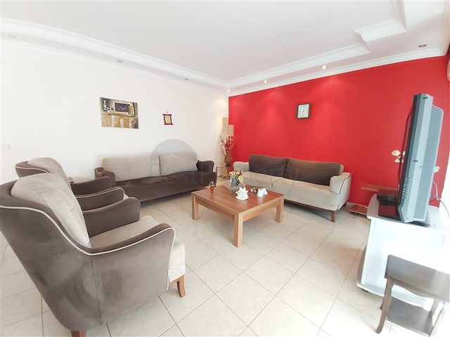 شقة غرفتين وصالة مفروشة -ضمن مجمع سكني في محمودلار / الانيا 