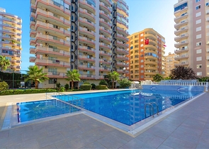 شقة غرفتين وصالة مفروشة -ضمن مجمع سكني في محمودلار / الانيا 