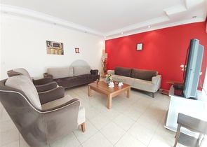 شقة غرفتين وصالة مفروشة -ضمن مجمع سكني في محمودلار / الانيا 