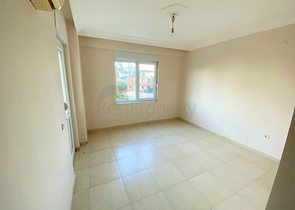 مطبخ شبه منفصل - شقة غرفتين وصالة -ضمن مجمع -في افسلار / الانيا 