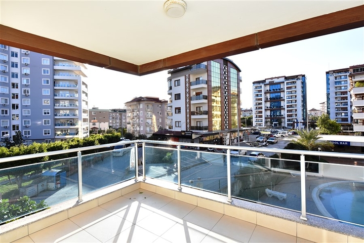 موقع مميز وخدمات فندقية - شقة غرفة وصالة مفروشة -في جيكجلي / الانيا 