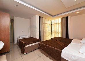 موقع مميز وخدمات فندقية - شقة غرفة وصالة مفروشة -في جيكجلي / الانيا 