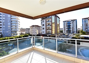 موقع مميز وخدمات فندقية - شقة غرفة وصالة مفروشة -في جيكجلي / الانيا 