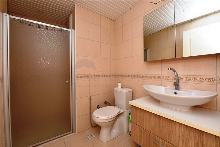 شقة واسعة -غرفتين وصالة مفروشة -في محمودلار / الانيا 