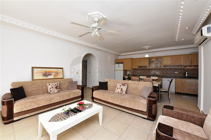 شقة واسعة -غرفتين وصالة مفروشة -في محمودلار / الانيا 