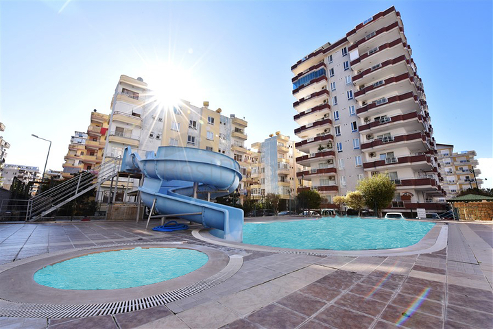 شقة واسعة -غرفتين وصالة مفروشة -في محمودلار / الانيا 