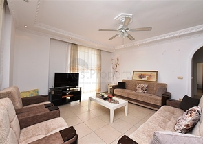 شقة واسعة -غرفتين وصالة مفروشة -في محمودلار / الانيا 