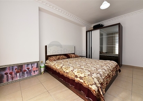 شقة واسعة -غرفتين وصالة مفروشة -في محمودلار / الانيا 