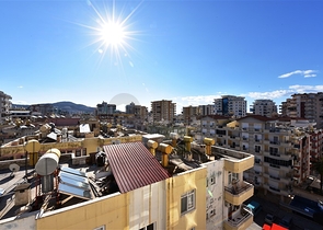 شقة واسعة -غرفتين وصالة مفروشة -في محمودلار / الانيا 