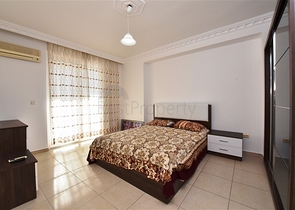 شقة واسعة -غرفتين وصالة مفروشة -في محمودلار / الانيا 