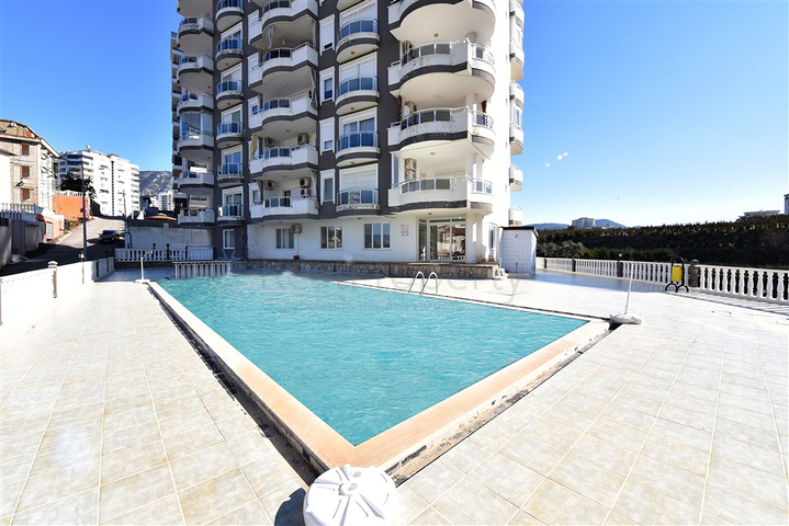 اطلالة جبلية -شقة غرفتين وصالة مفروشة -في محمودلار / الانيا 