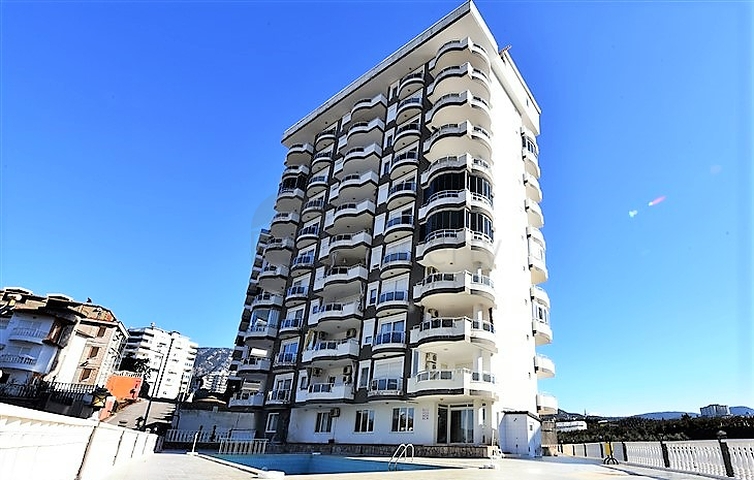 اطلالة جبلية -شقة غرفتين وصالة مفروشة -في محمودلار / الانيا 