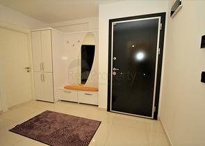 شقق للبيع قرب شاطئ كليوباترا في مركز الانيا