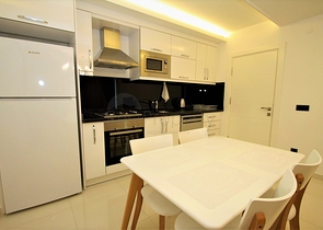 شقق للبيع قرب شاطئ كليوباترا في مركز الانيا