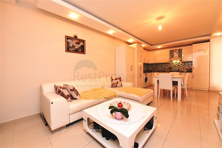 شقة غرفة وصالة واسعة -مفروشة وضمن مجمع - في توسمور / الانيا 