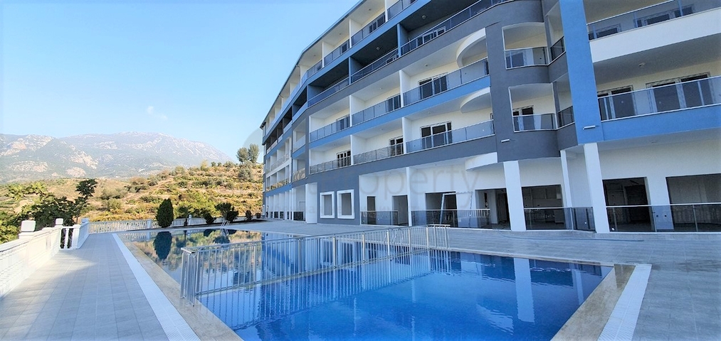 اطلالة جبلية - شقة غرفة وصالة مفروشة -ضمن مجمع حديث - كارجيجاك / الانيا 