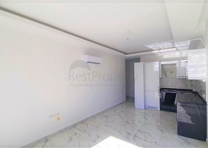 شقة غرفة وصالة ضمن مجمع حديث -قريب من البحر والخدمات -في افسلار / الانيا 