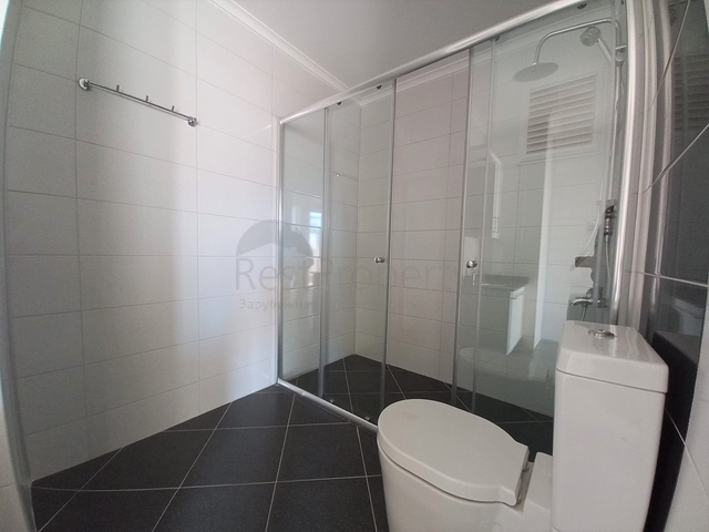 دوبلكس 3 غرف وصالة - مجمع انيق - في كليوباترا / الانيا 