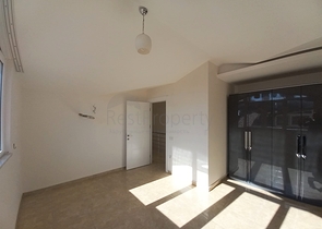 دوبلكس 3 غرف وصالة - مجمع انيق - في كليوباترا / الانيا 