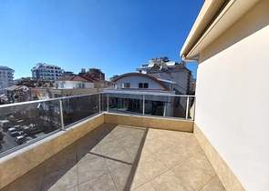 دوبلكس 3 غرف وصالة - مجمع انيق - في كليوباترا / الانيا 