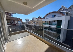 دوبلكس 3 غرف وصالة - مجمع انيق - في كليوباترا / الانيا 