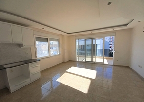 دوبلكس 3 غرف وصالة - مجمع انيق - في كليوباترا / الانيا 