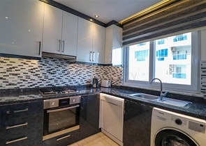 مجمع فاخر بخدمات 5 نجوم - شقة غرفة وصالة مفروشة -في محمودلار / الانيا