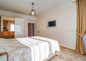 مجمع فاخر بخدمات 5 نجوم - شقة غرفة وصالة مفروشة -في محمودلار / الانيا