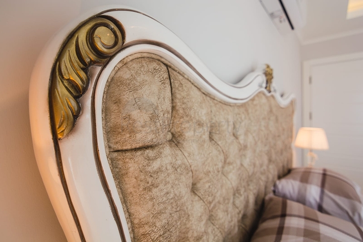 شقة عائلية واسعة -3 غرف وصالة -مفروشة -ضمن مجمع حديث - في محمودلار / الانيا 