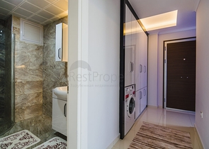 شقة عائلية واسعة -3 غرف وصالة -مفروشة -ضمن مجمع حديث - في محمودلار / الانيا 