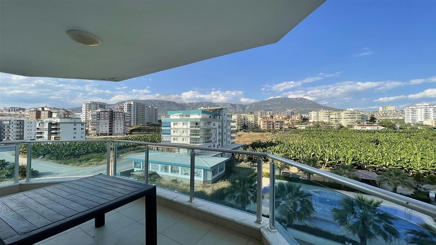 شقة غرفة وصالة مفروشة - ضمن مجمع سكني في محمودلار/ الانيا 