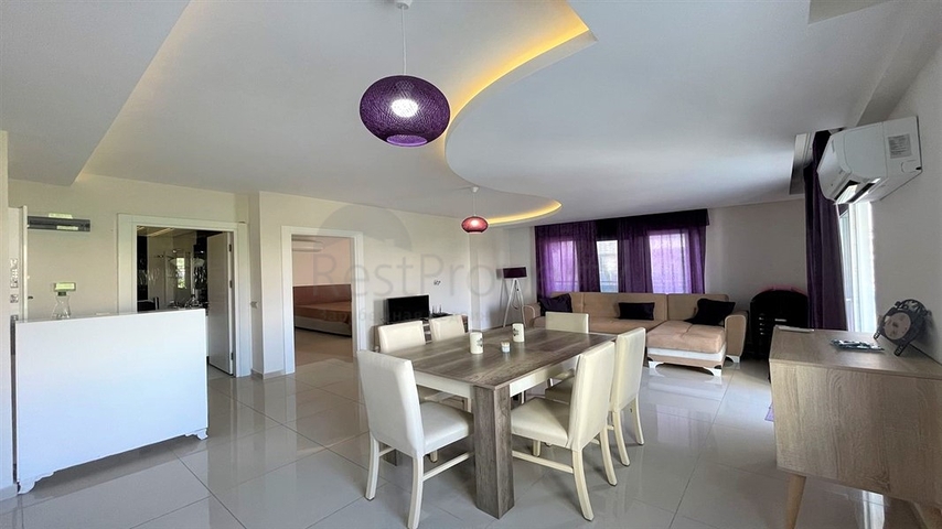 شقة غرفة وصالة مفروشة - ضمن مجمع سكني في محمودلار/ الانيا 