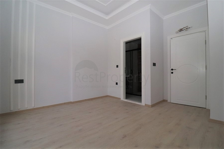 مجمع انيق - شقة 2 غرفة وصالة في منطقة اوبا / الانيا 