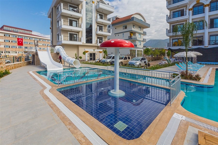 مجمع انيق - شقة 2 غرفة وصالة في منطقة اوبا / الانيا 