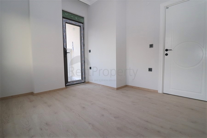 مجمع انيق - شقة 2 غرفة وصالة في منطقة اوبا / الانيا 