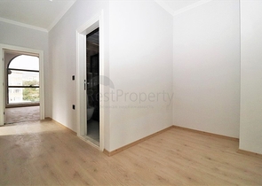 مجمع انيق - شقة 2 غرفة وصالة في منطقة اوبا / الانيا 