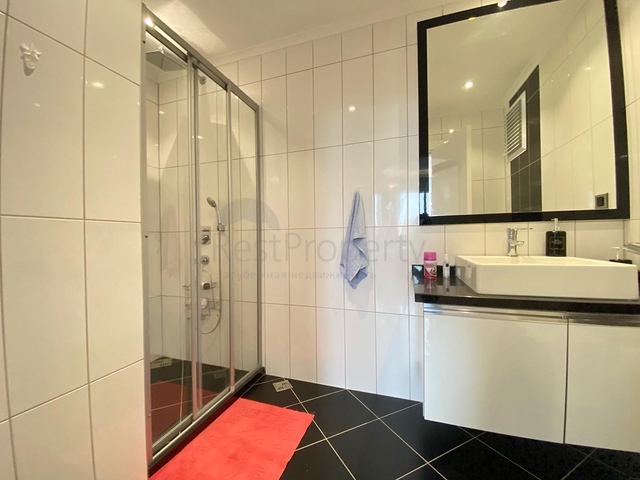 شقة غرفتين وصالة ضمن مجمع فاخر - في منطقة اوبا المركزية / الانيا 