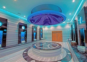 شقة غرفتين وصالة ضمن مجمع فاخر - في منطقة اوبا المركزية / الانيا 