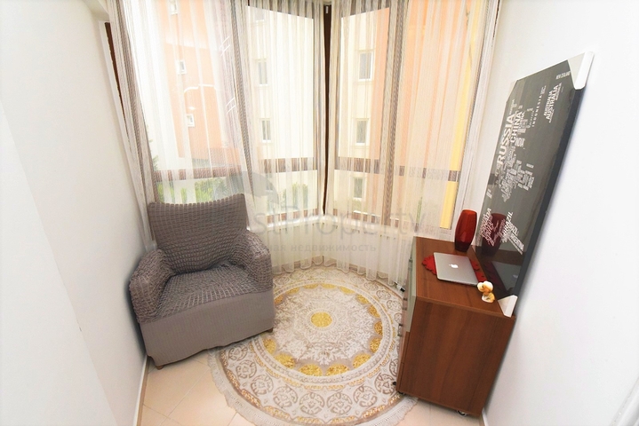 قريبة من البحر - شقة غرفة وصالة مفروشة -في محمودلار / الانيا 