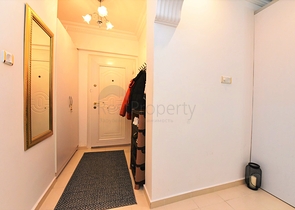 قريبة من البحر - شقة غرفة وصالة مفروشة -في محمودلار / الانيا 